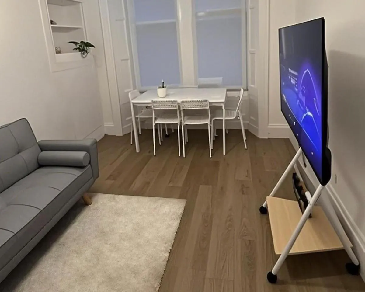 Lovely 2-Bed Apartment In Central Edinburgh Storbritannien